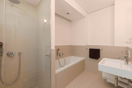 Master Bathroom - 