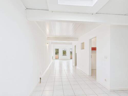 Zimmer 1 - 1,5-Zimmer-Wohnung, ruhige Lage, Balkon