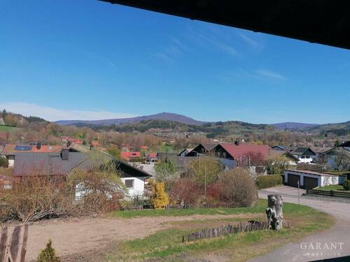 Aussicht vom Balkon - 6 Zimmer Etagenwohnung in Zwiesel