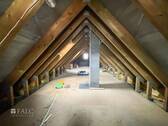 Spitzboden - 