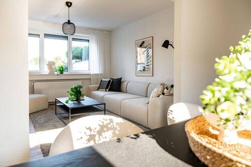 Wohnzimmer - 4 Zimmer Reihenmittelhaus zum Kaufen in Häfen - Bremerhaven