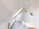 Tageslichtbad im 2. Dachgeschoss - 