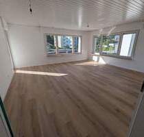 Hochwertige 2-Zimmer-Wohnung mit Wintergarten & Balkon - Erstbezug nach Sanierung - Niefern-Öschelbronn