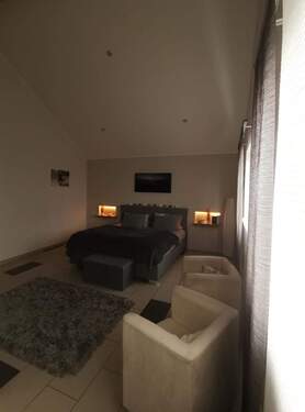 Das Elternschlafzimmer, mit Ankleide - 