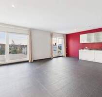 NEUWERTIGE 92 M² WOHNUNG TIEFGARAGE 2 SCHLAFZIMMER 2 BÄDER - Nennig