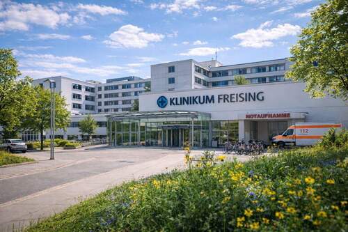 Klinikum Freising KI Bild - 