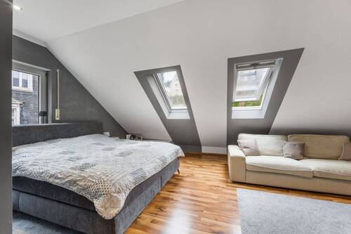 Schlafzimmer DG - 