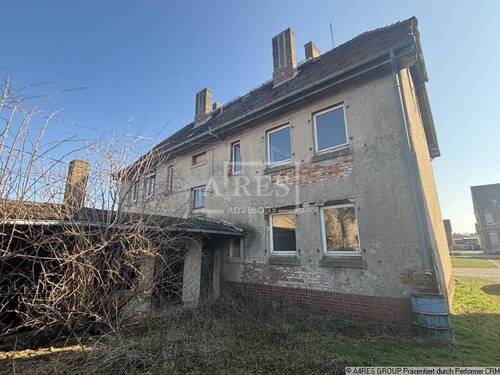 Objektansicht - 1 Zimmer Mehrfamilienhaus, Wohnhaus in Hakeborn
