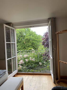 Blick v.Schlafzimmer - 