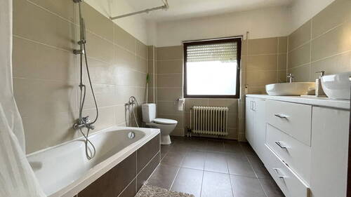 Badezimmer 1 EG - 