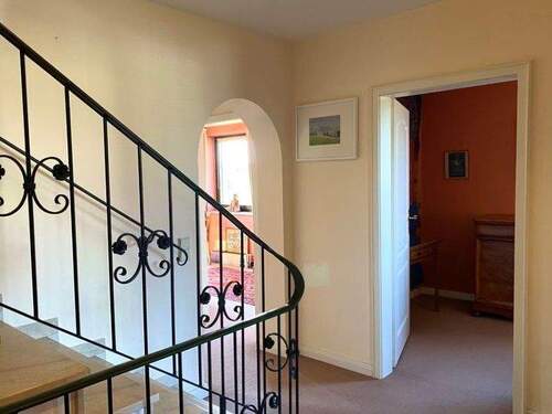 Der lichte Flur ins DG - 