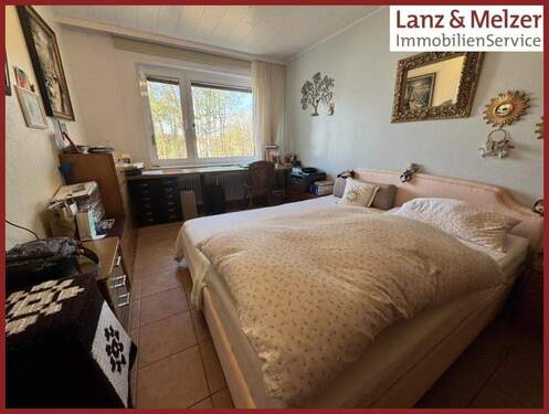 großes Schlafzimmer - 