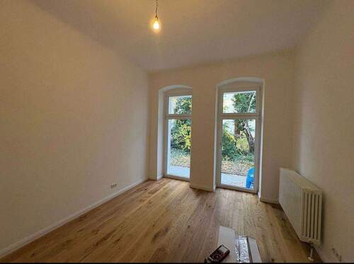 Zimmer 1 - ! Provisonsfrei ! Bezugsfreie 2-Zi Erdgeschoss Wohnung in Karlshorst