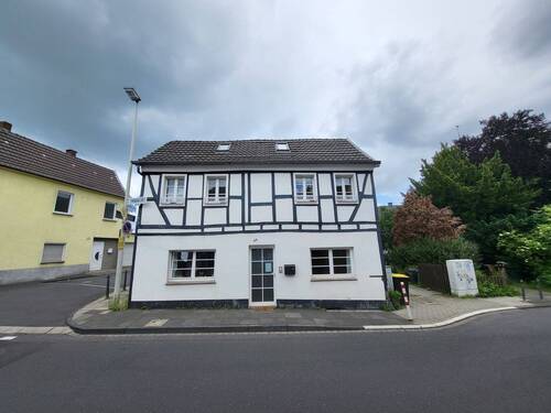 Straßenansicht Haus C - Grundstück in Bonn-Ippendorf