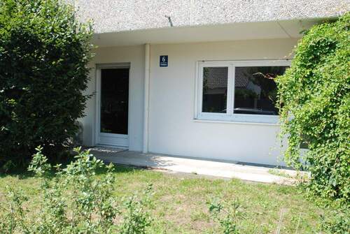 Zum Wohnzimmer hin - 