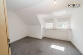 Schlafzimmer 2 OG - 