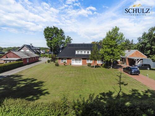 Ansicht - 8 Zimmer Mehrfamilienhaus, Wohnhaus zum Kaufen in Friesoythe / Markhausen