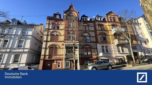 Außenansicht - Charmante Dachgeschosswohnung mit historischem Flair auf 74 qm