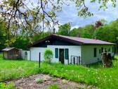 Wohnhaus Ostseite 1.jpeg - Ferienhaus Wochenendhaus - Ungeschliffene Perle - großer Bungalow mit Einliegerwohnung in absoluter Alleinlage - ideal für Hundezüchter Tierhalter