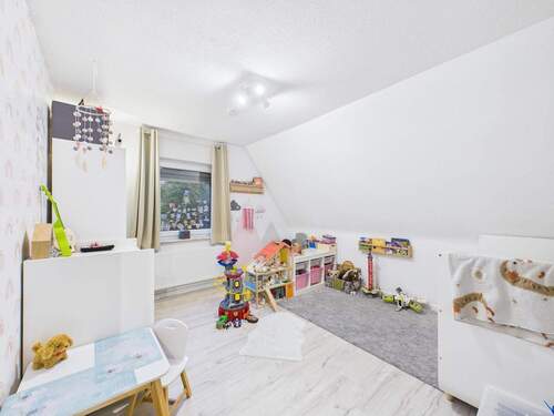 Kinderzimmer Dachgeschoss - 
