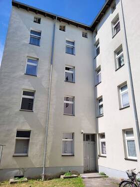 Hinterhaus Ansicht - 2 Zimmer Etagenwohnung zur Miete in Stralsund