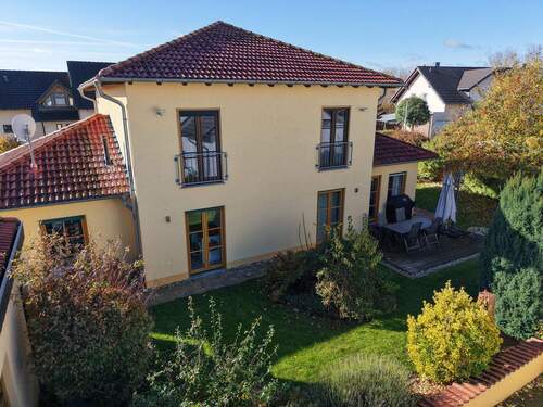 Rückansicht - Einfamilienhaus mit 115,40 m&sup2; in Görgeshausen zum Kaufen