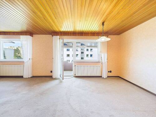Wohn-/Esszimmer - 