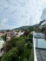 Blick von Terrasse - Toplage Freiburg-Herdern: Lichtdurchflutete 4-Zimmer-Wohnung mit Balkon und TG-Stellplatz