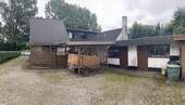 Hof mit Carport - 