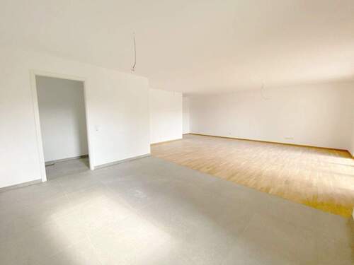 Küche mit Abstellraum - 3 Zimmer Etagenwohnung zum Kaufen in Palzem