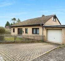 Freistehendes Einfamilienhaus in Mechernich-Satzvey - Großzügig, naturverbunden, mit viel Potenzial