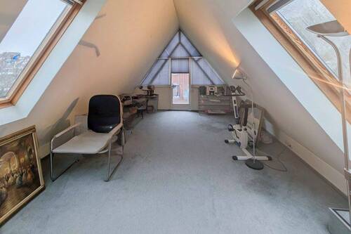 Offener Spitzboden_Galerie - 5 Zimmer Einfamilienhaus in Emden