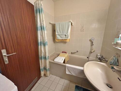 ... mit Wanne - 