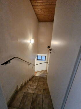 Treppe in den Keller - 