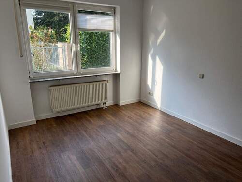 Schlafzimmer - 2 Zimmer Etagenwohnung zum Kaufen in Bad Homburg vor der Höhe