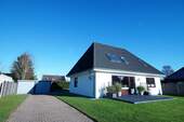 Außenansicht Straßenseite 3 - Einfamilienhaus mit 127,00 m&sup2; in Niebüll zum Kaufen