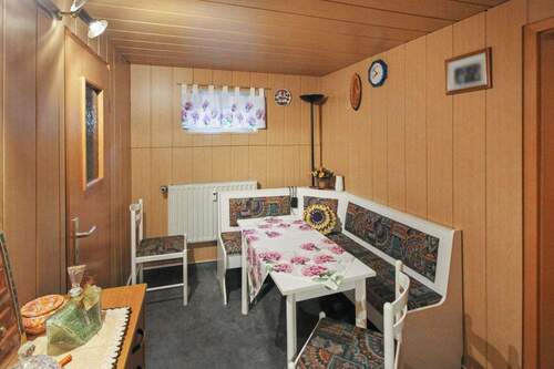 Hobbyraum Keller Sitzecke - 