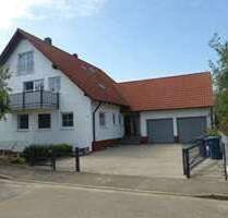 Eigentumswohnung, 2 Zimmer- Souterrainwohnung, sehr hell, ruhig gelegen, mit Garten. - Holzheim Eppisburg