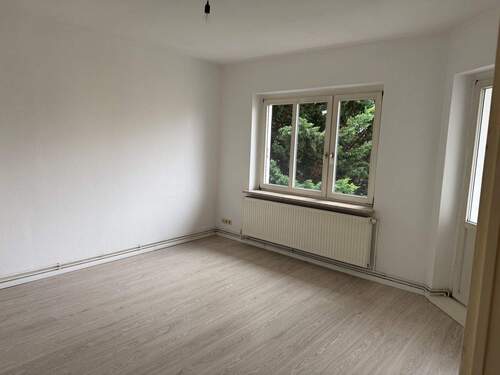 Zimmer-Balkon1.jpeg - 2 Zimmer Etagenwohnung zur Miete in Frankfurt (Oder)