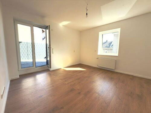 Zimmer 2 - 