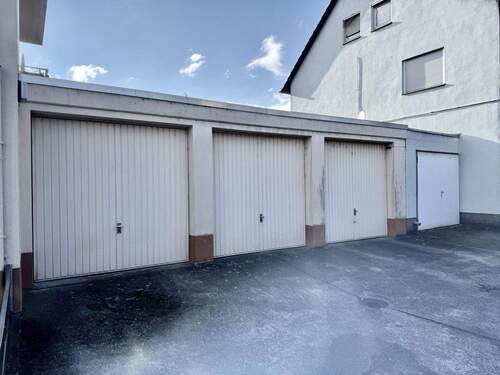 Garage - 2 Zimmer Etagenwohnung in Edingen-Neckarhausen