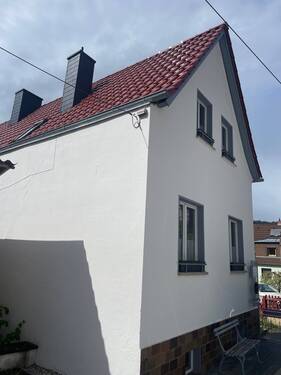 Giebelseite Straße - 4 Zimmer Mehrfamilienhaus, Wohnhaus in Kaulsdorf