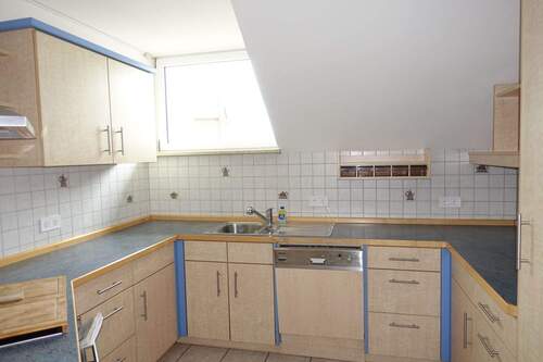 Küche - 4 Zimmer Etagenwohnung zur Miete in Kraiburg