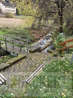 Kneipp-Anlage vor dem Grundstück - 