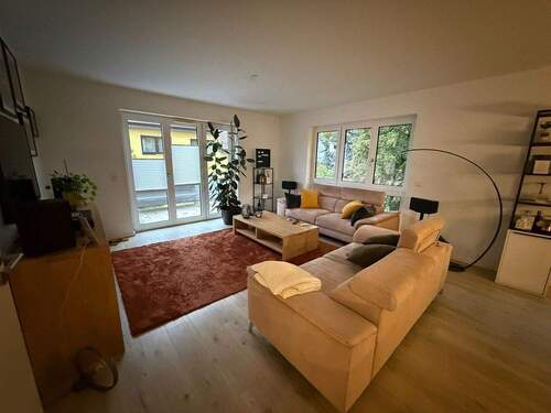 thumbnail_667a3650-1ba9-457d-bc60-72e20282cb9c.jpg - 