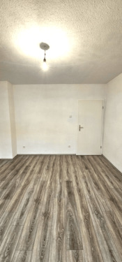 Schlafzimmer hinten - 3 Zimmer Etagenwohnung zur Miete in Essen