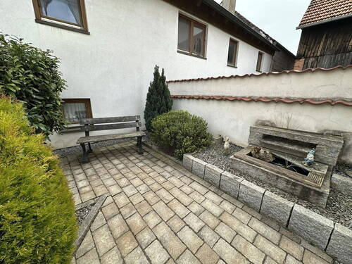 Bild 2 - 6 Zimmer Einfamilienhaus zum Kaufen in Unterstall