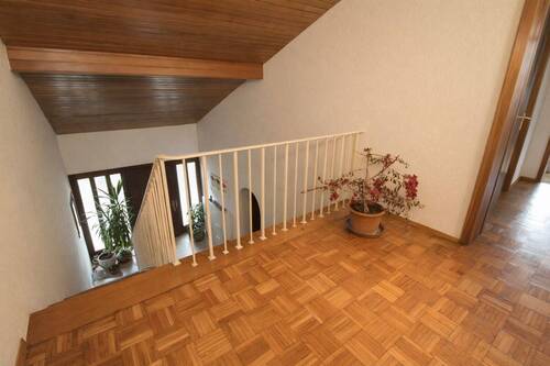 Empore - 