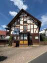 Bild 1 - Tradition trifft Raumvielfalt - Großes Wohnhaus mit Einliegerwohnung und Gartenidylle
