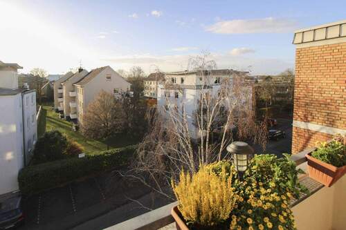 Aussicht Balkon - 3 Zimmer Einfamilienhaus in Köln